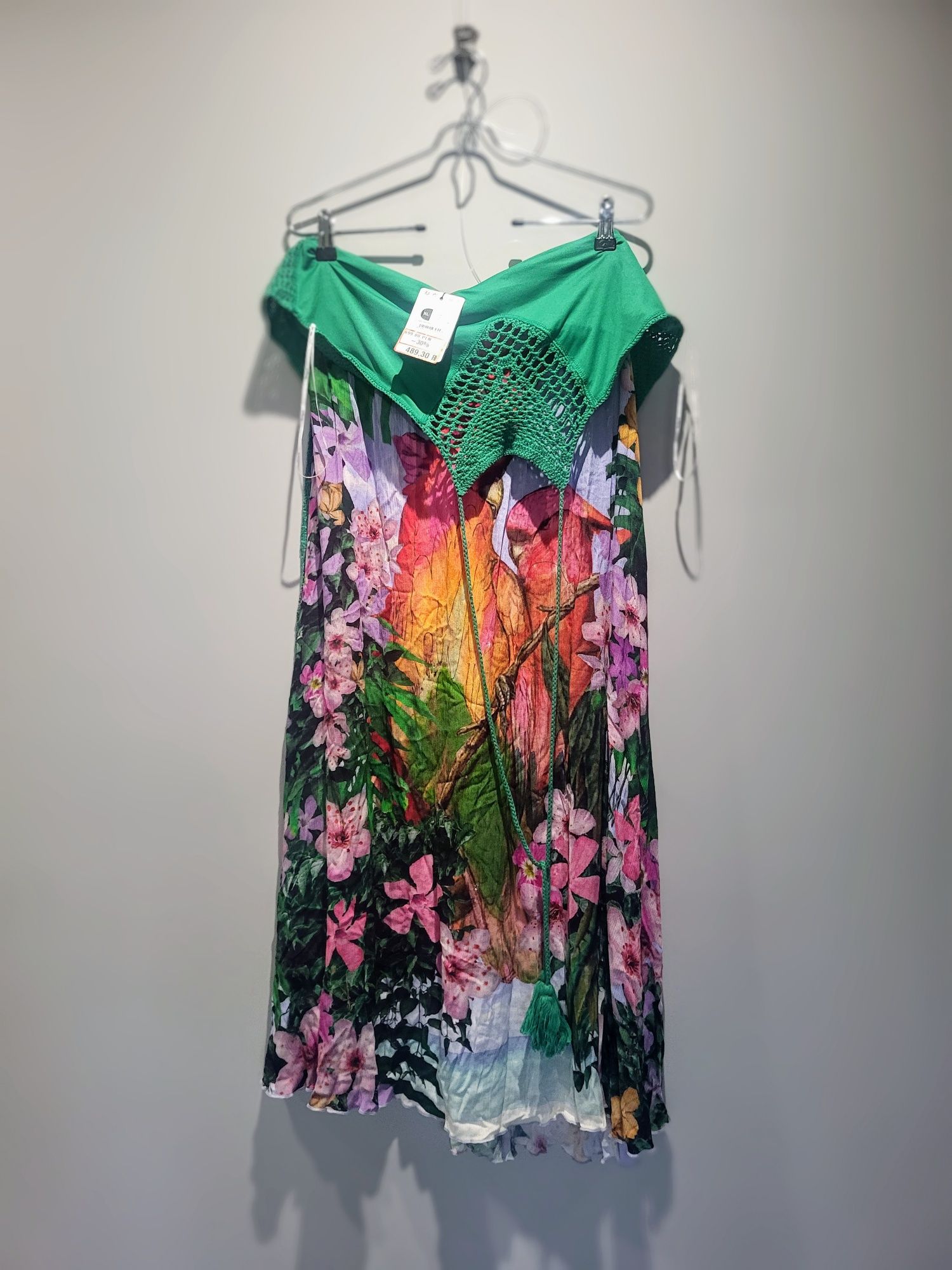 Designual nowa  sukienka rozkloszowana z papuga L