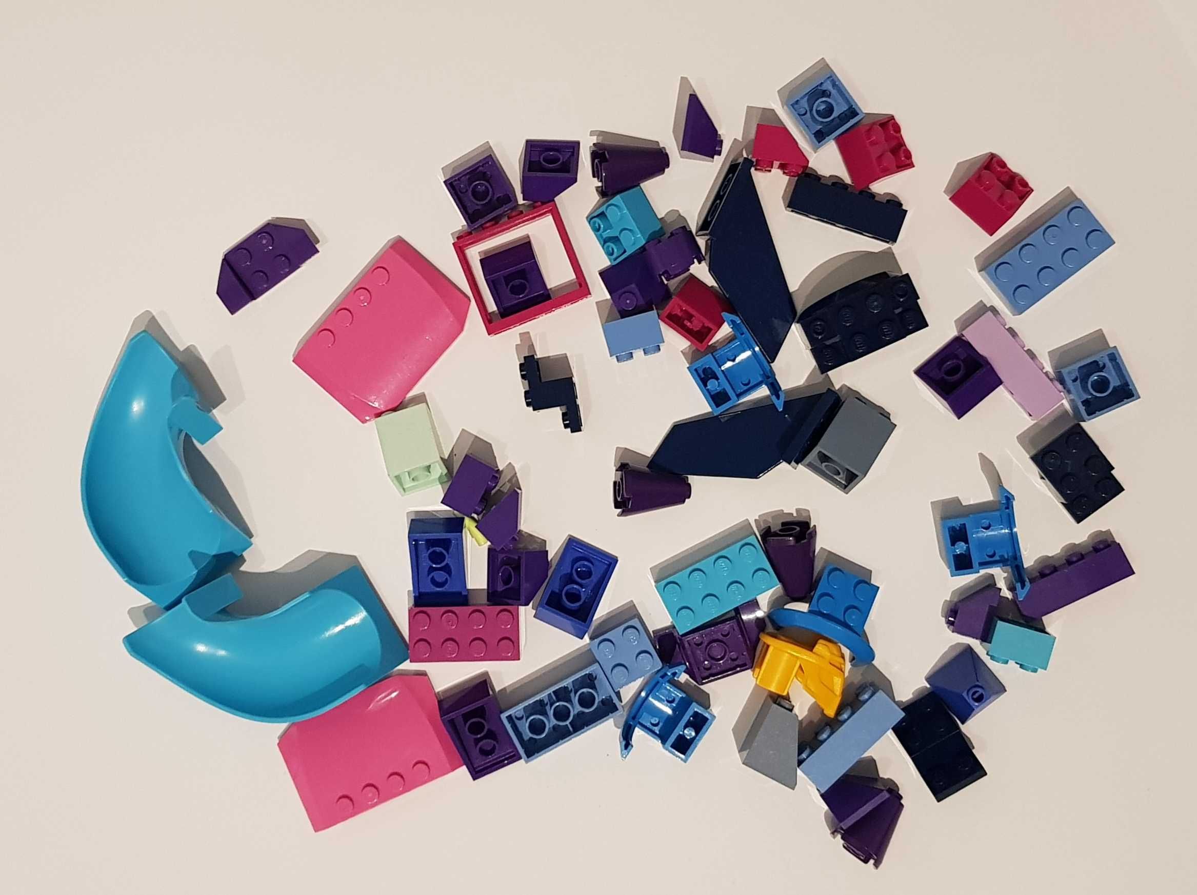 Lego elementy zjeżdżalnia, budowlane błękitny, różowy, fioletowy 0,1kg