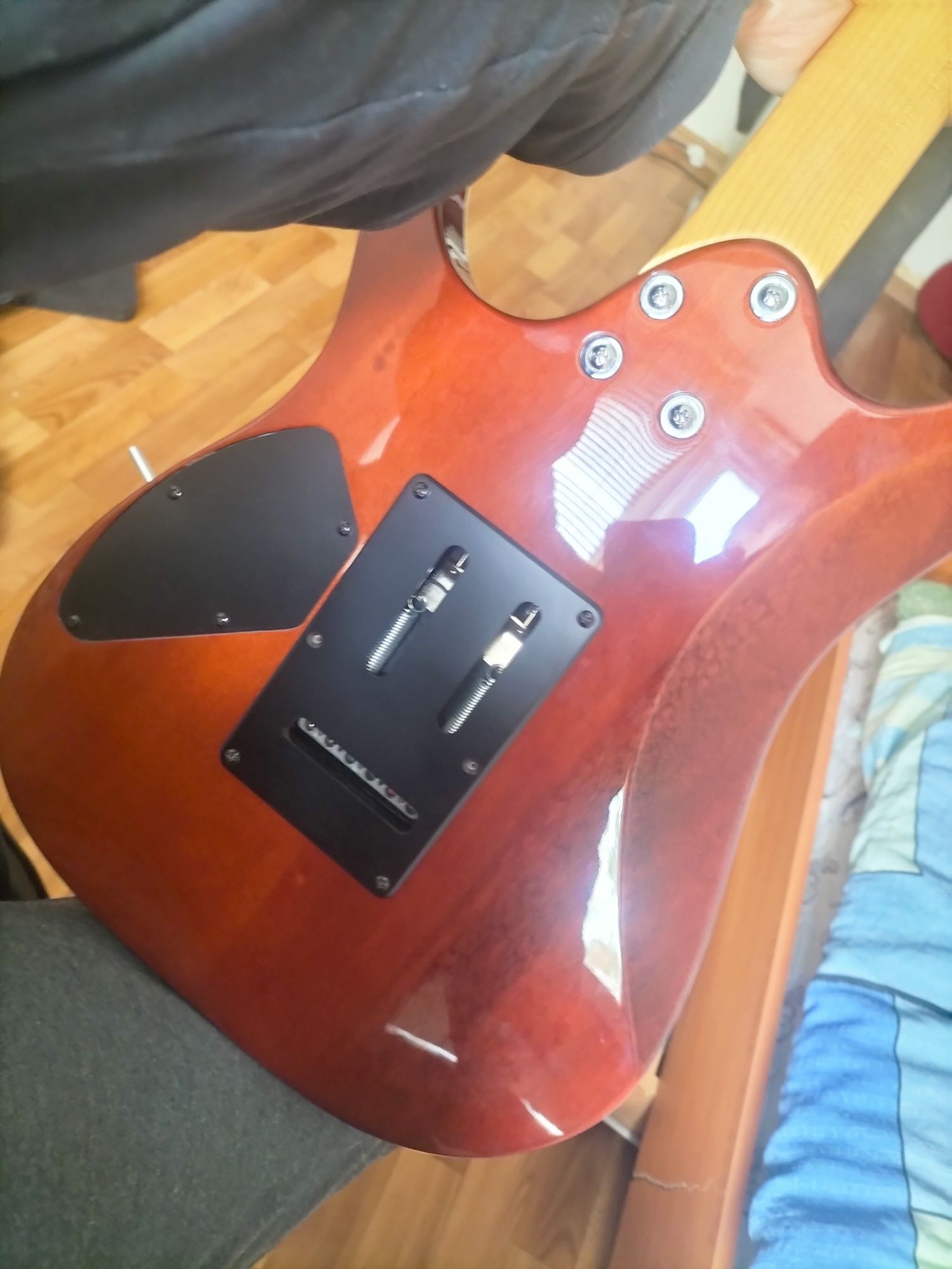 Електрогітара Ibanez GRG220PA1