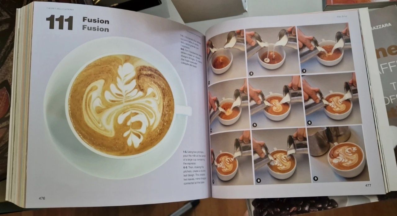 Livro bilingue IT-EN Italian Cappuccino Latte Art