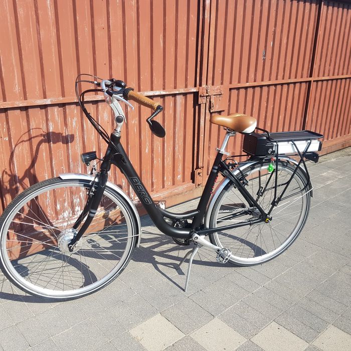 Rower elektryczny BERG ONE SIZE e bike czarny  ŁABĘDŹ jak Gazelle