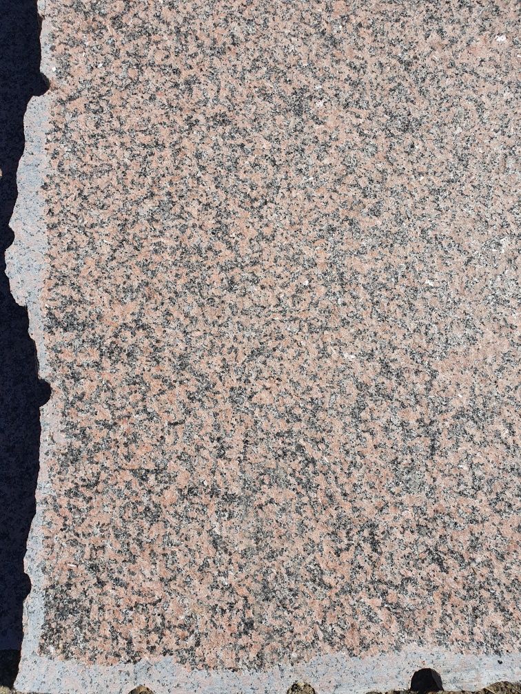 Płytki granitowe tarasowe, czerwone