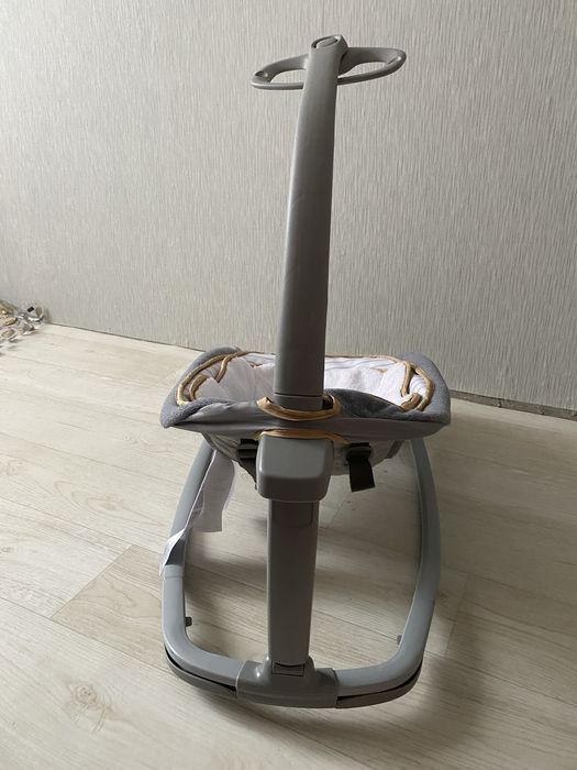 Шезлонг-качалка Ingenuity Boutique