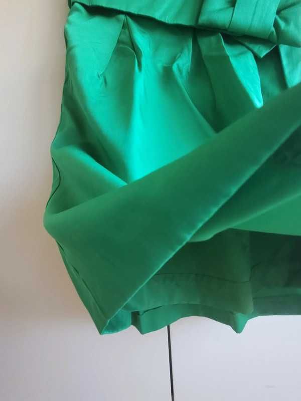 Vestido Cai Cai Curto Verde com Laço