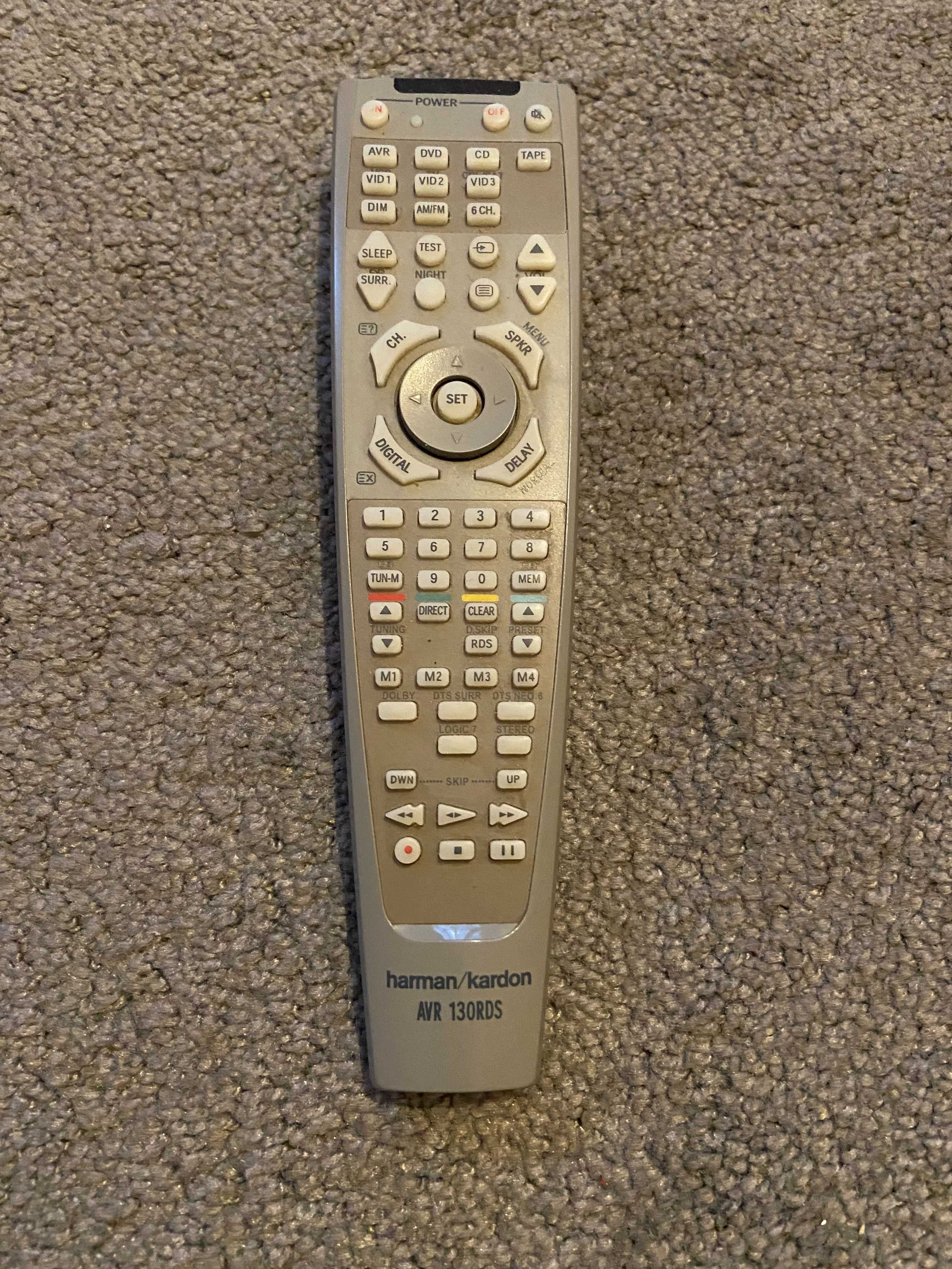 Amplituner Harman Kardon AVR 130 (5.1, DTS)