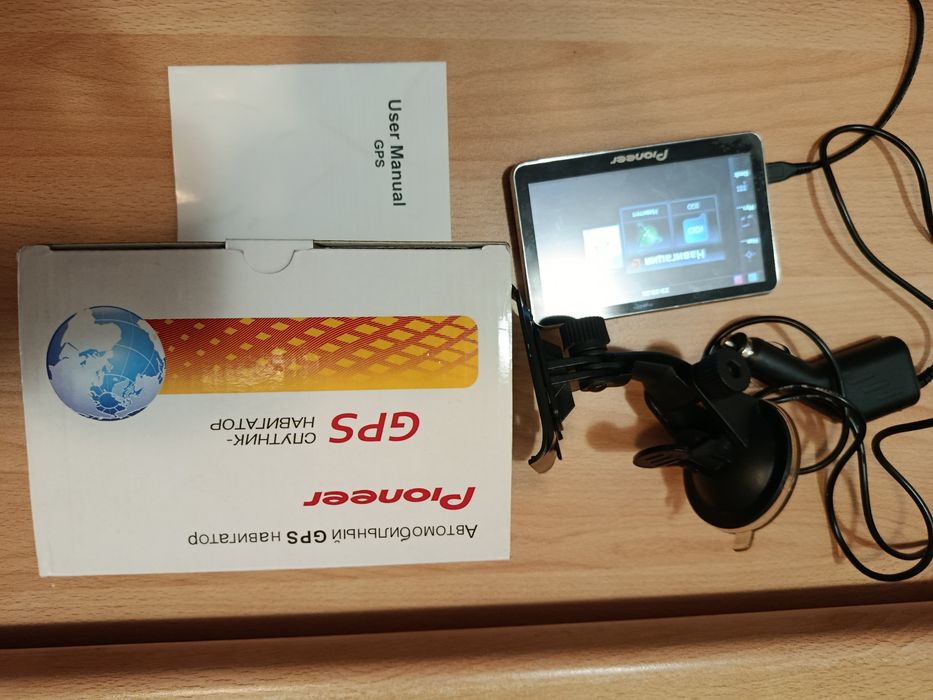 Автомольний GPS навігатор Pioneer 5" GPS 84H-3