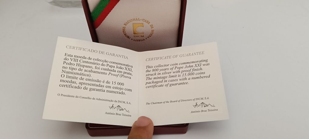Vendo Moeda 5€ Prata Proof Papa João XXI – VIII Centenário (2005)