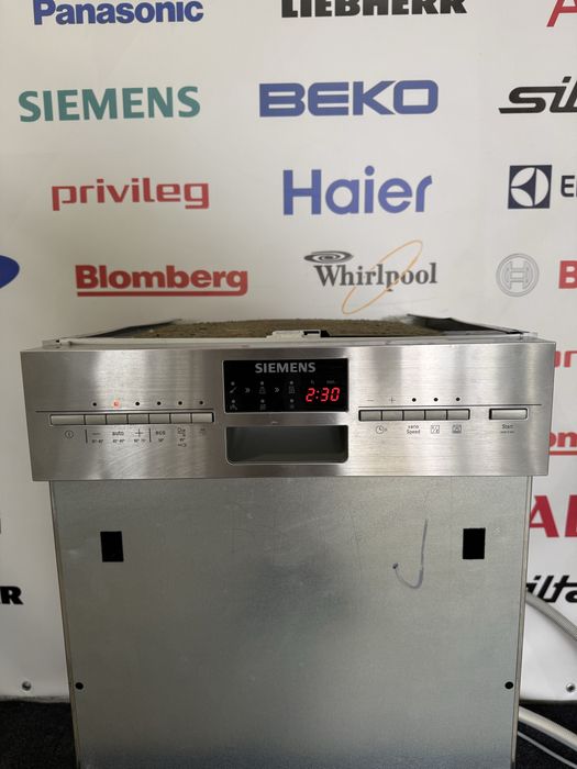 Посудомийна машина Siemens SR56T591EU/05 – вузька 45см