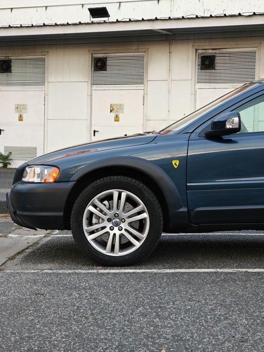 Volvo XC70 2.5T 210KM AWD Benzyna+LPG 4x4 polift lotka 2xkomplet opon