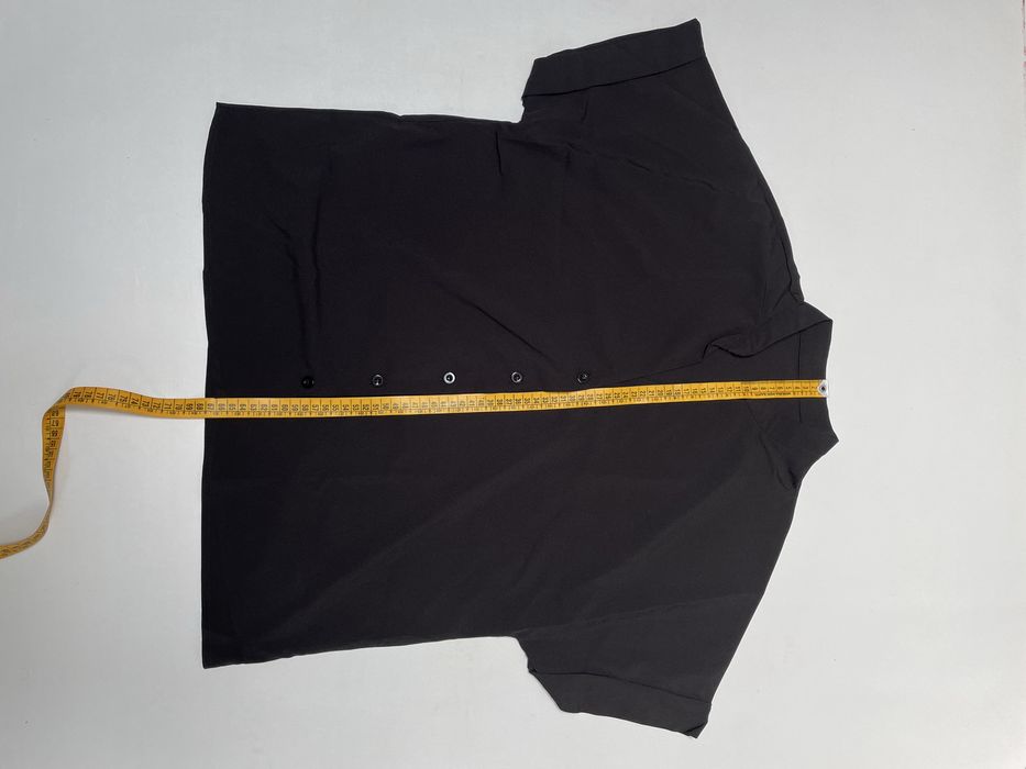 Blusa preta de senhora