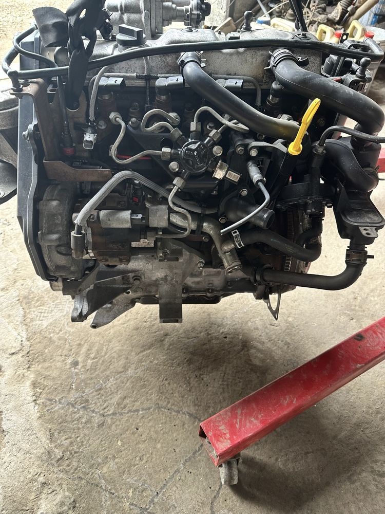 Двигун , мотор 1.8 tdci ford