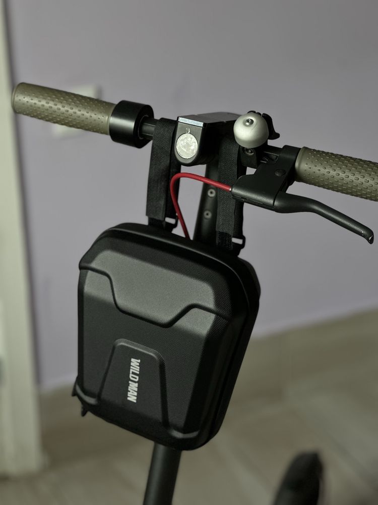 Самокат MI Electric