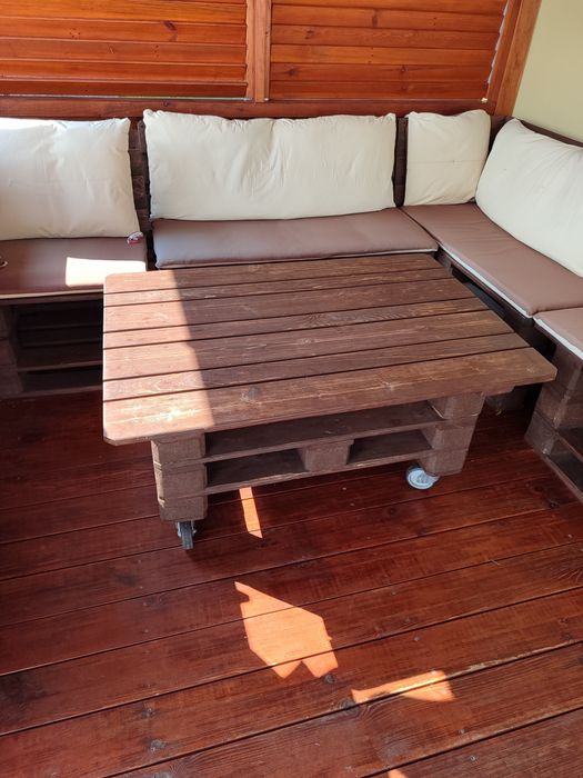 Meble ogrodowe z palet