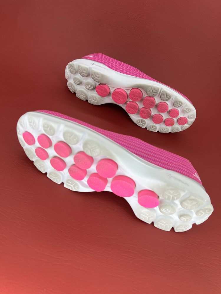 Skechers Go Walk 3