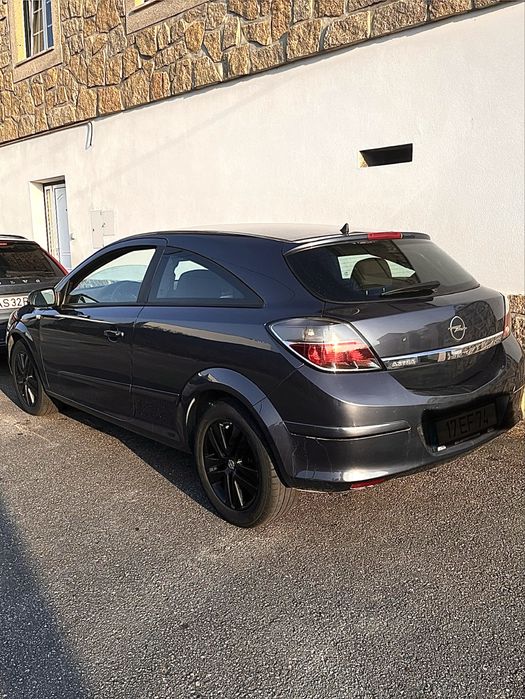 Opel Astra GTC 1.3 CDTi
