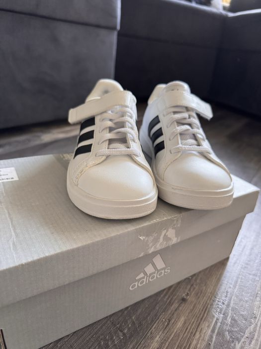 Дитячі кросівки Adidas Grand Court, оригінал, 31 розмір