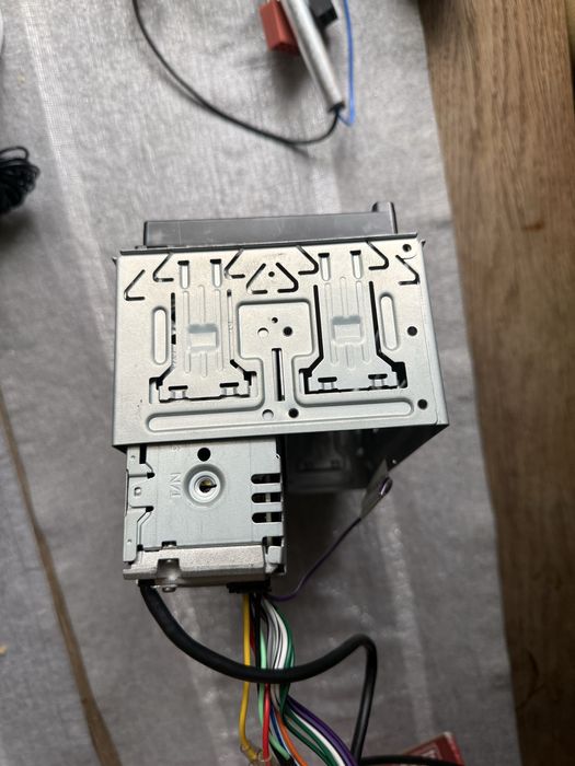 Sony XAV-AX3250 radio samachodowe