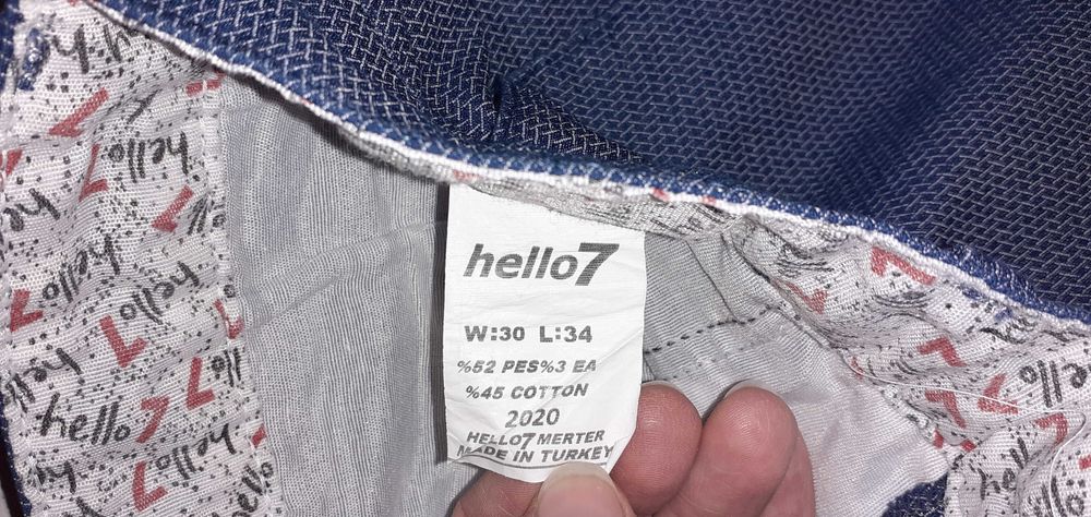 Spodnie eleganckie młodzieżowe L34. Założone 2-3 razy. Na wzr. 164-170