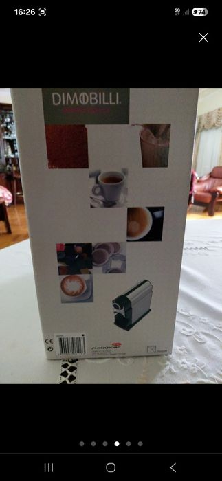 Máquina de cafe nova