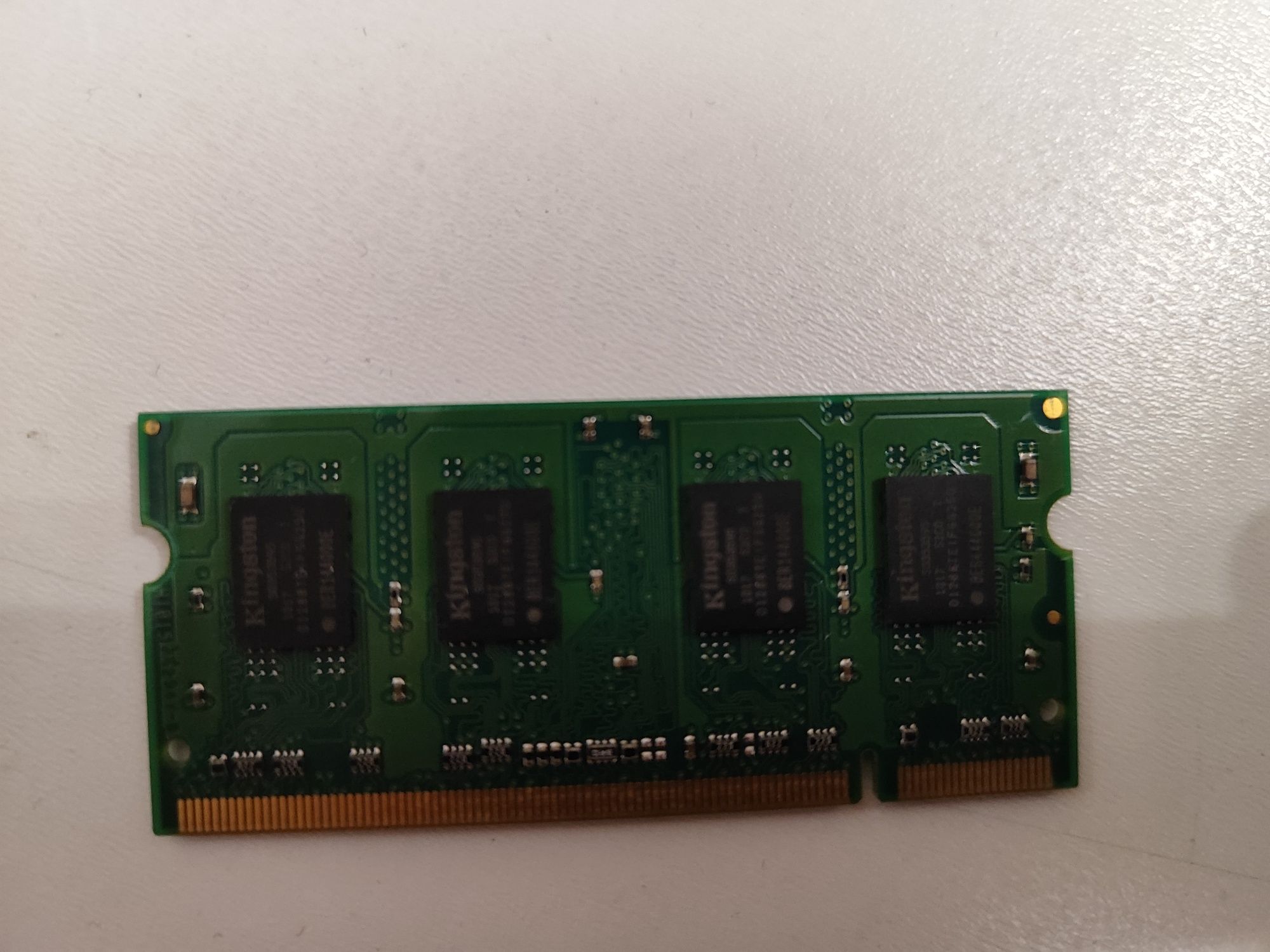 Pamięć RAM DDR2 Kingston 1 GB