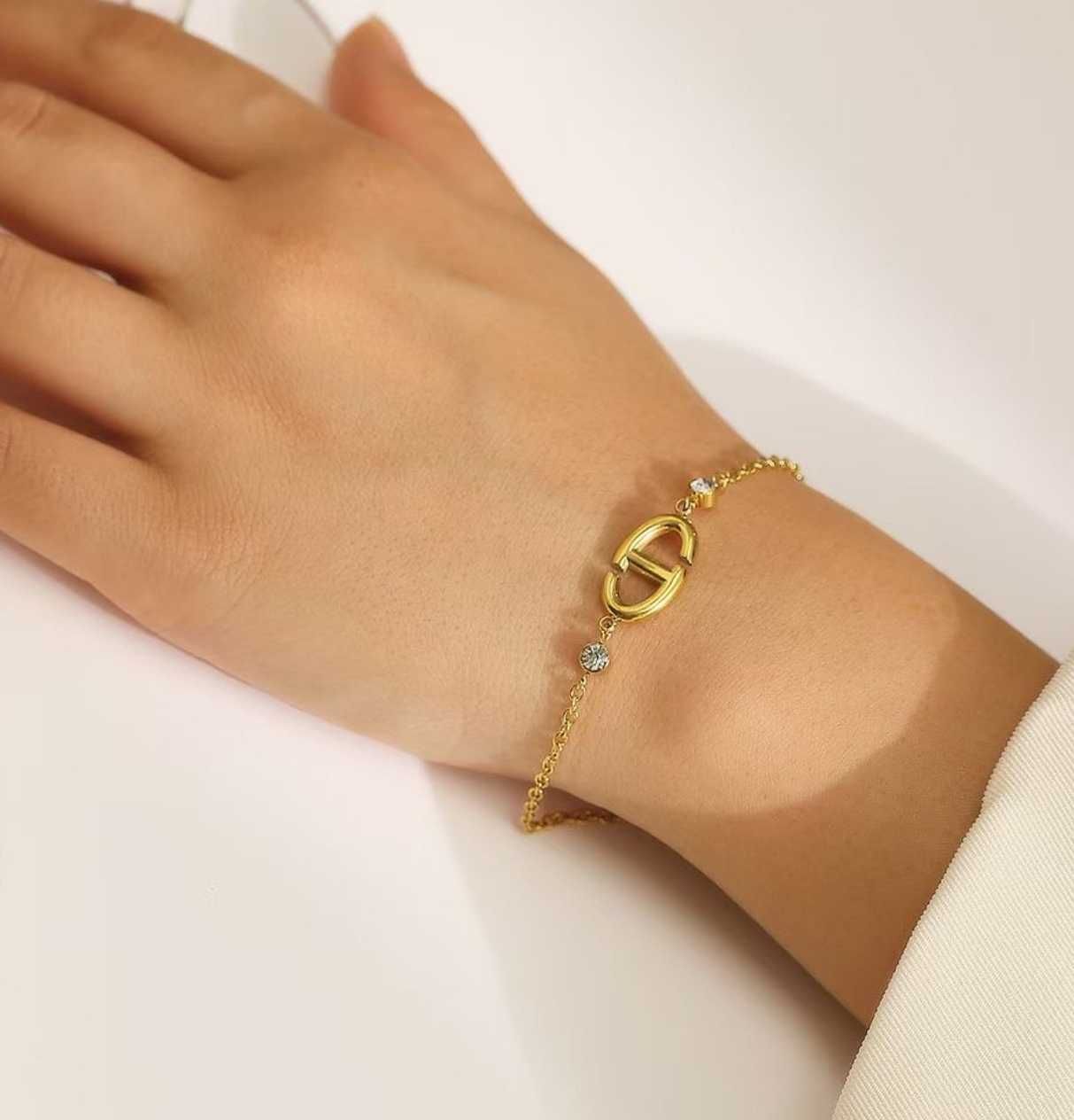 Pulseira Gourmet Dourada – Padrão Oval Geométrico com Strass