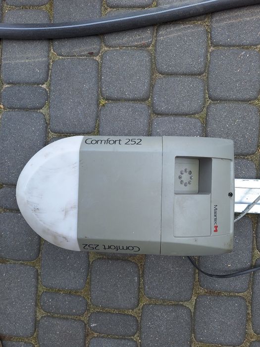 Napęd  do bramy garażowej Comfort 252