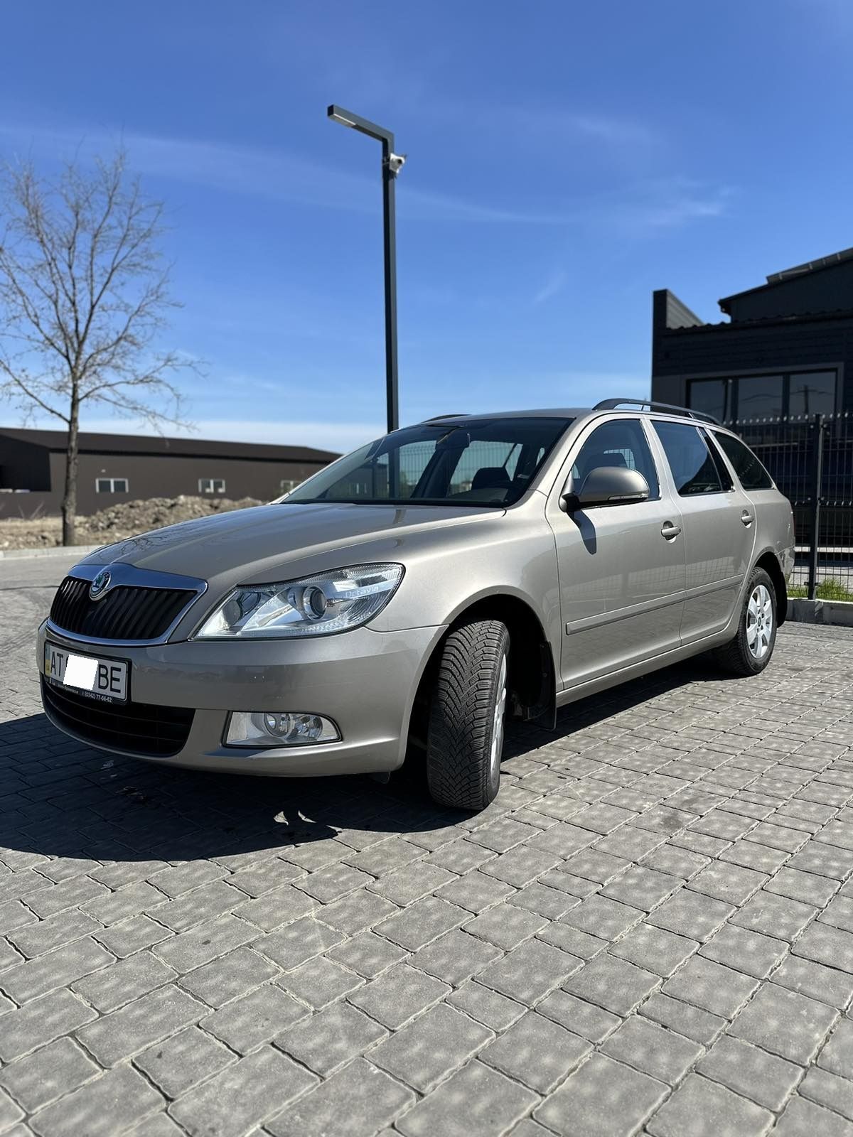 Skoda 1.8tsi(elegance) 2012