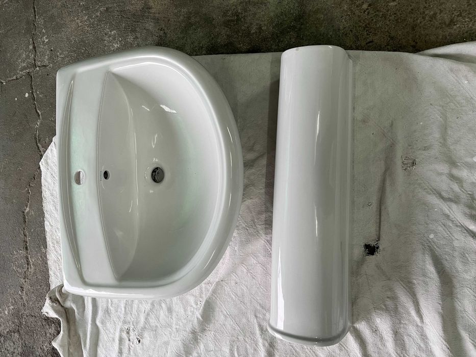 Lavatório WC com coluna "Sanitana"