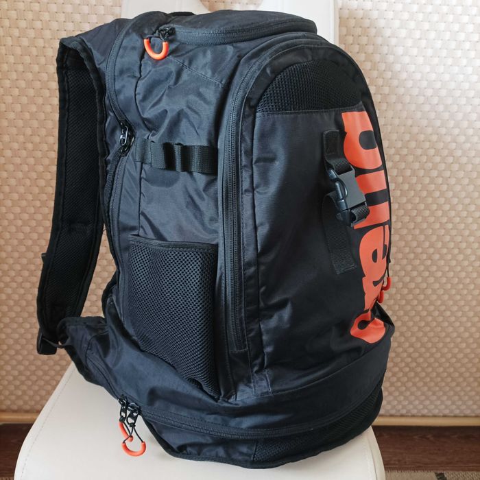 Рюкзак для спортивного плавання arena Fastpack 50л