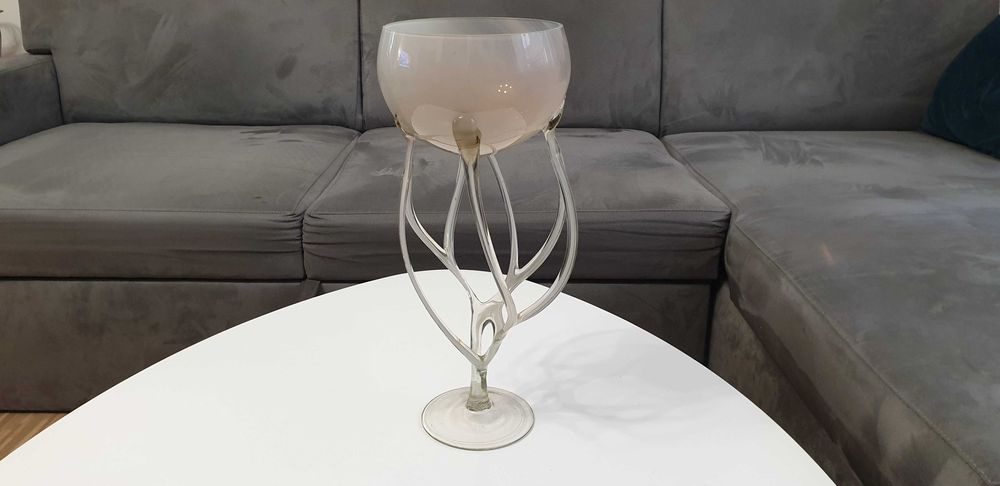 Starocie z Gdyni - Szkło kolorowe - kielich 41cm, śre. 15cm