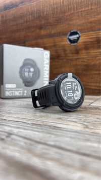 Garmin Instinct 2 Dezl з безконтактною оплатою