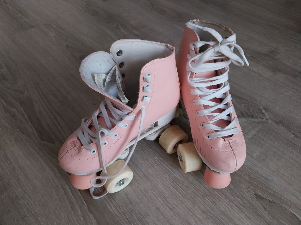 Patins 4 rodas tam. 35