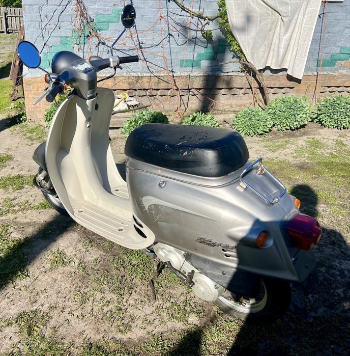 Продам скутер Honda Giorno af 24