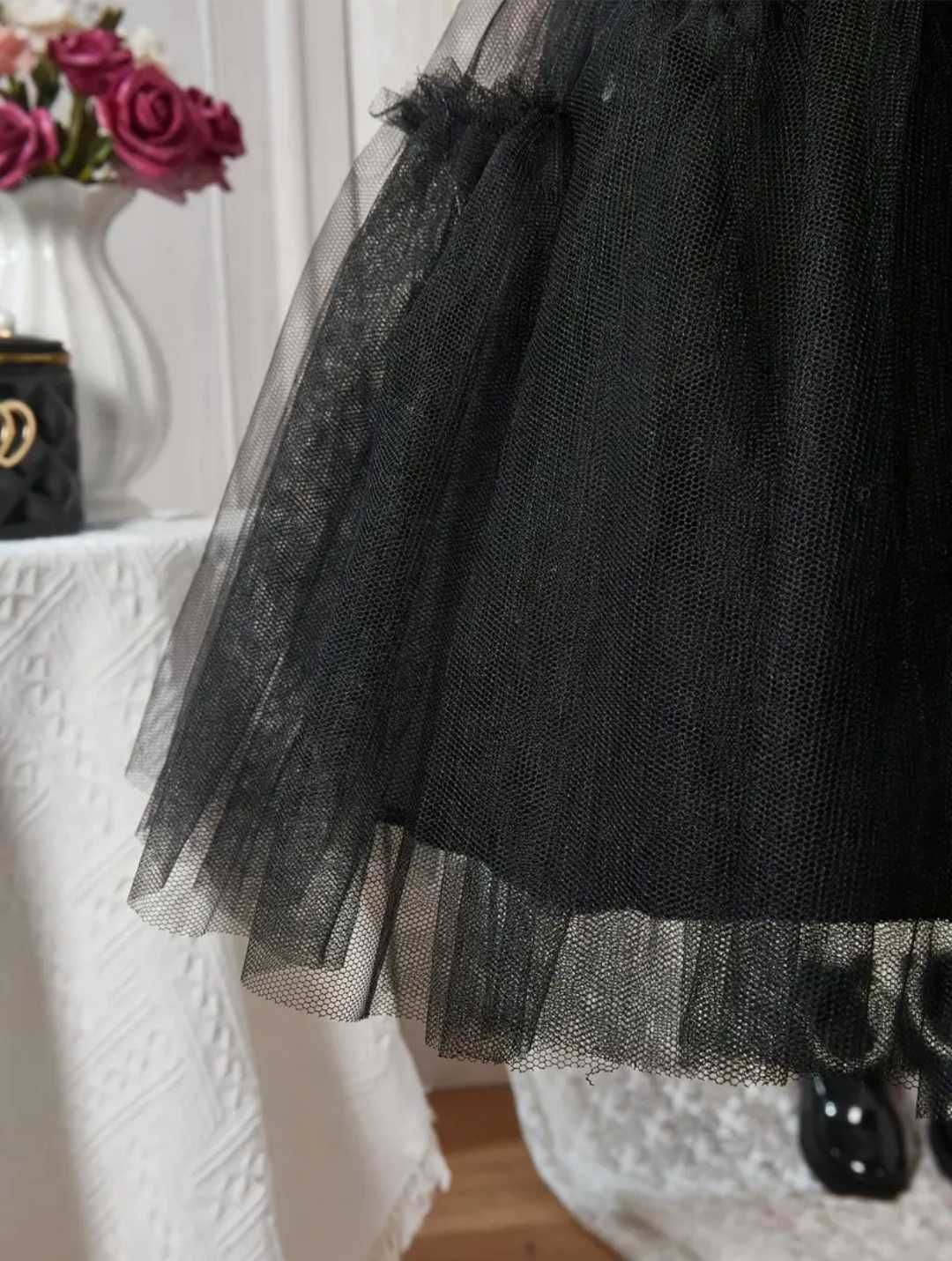 Nowy strój Wednesday Addams, r. 122/128 przebranie