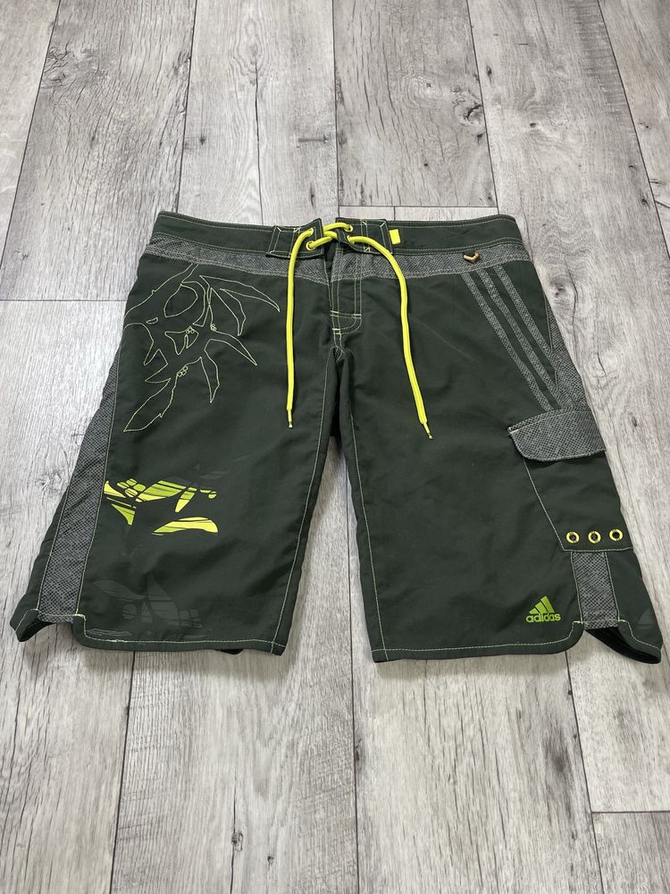Adidas шорты M размер пляжные хаки с принтом оригинал