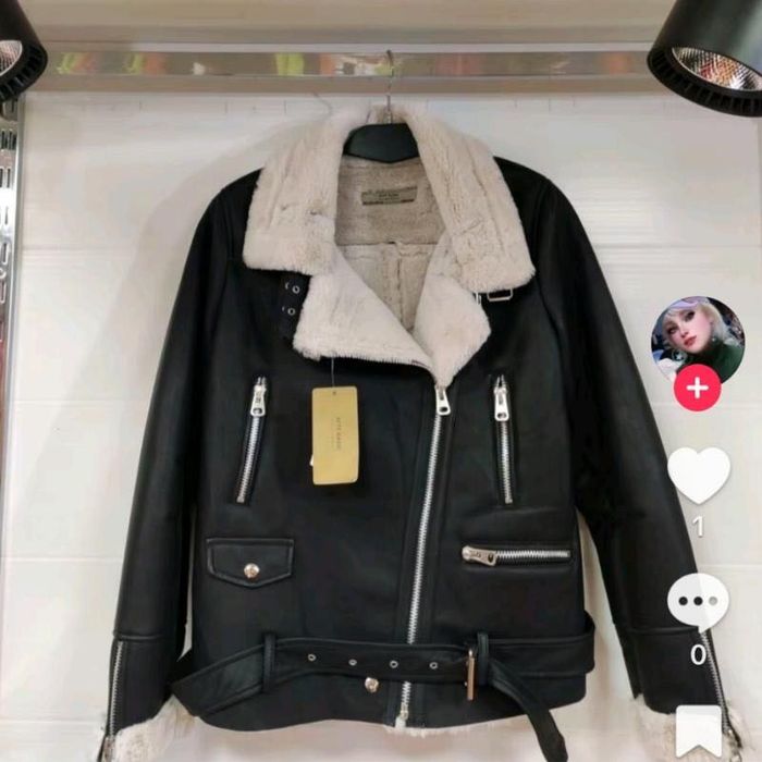 Розпродаж продам нову дублянку розмір с-м