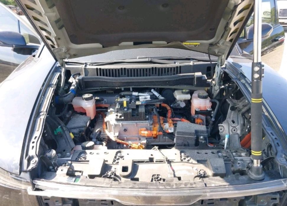 Продам FISKER OCEAN 2023p