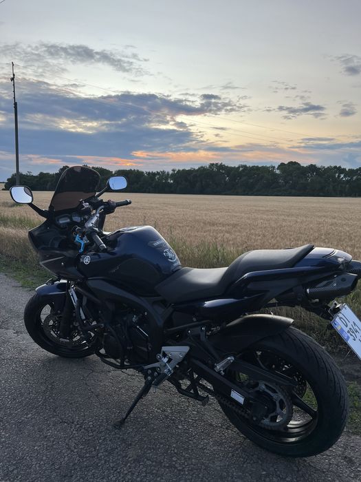 Продам мотоцикл FZ6S
