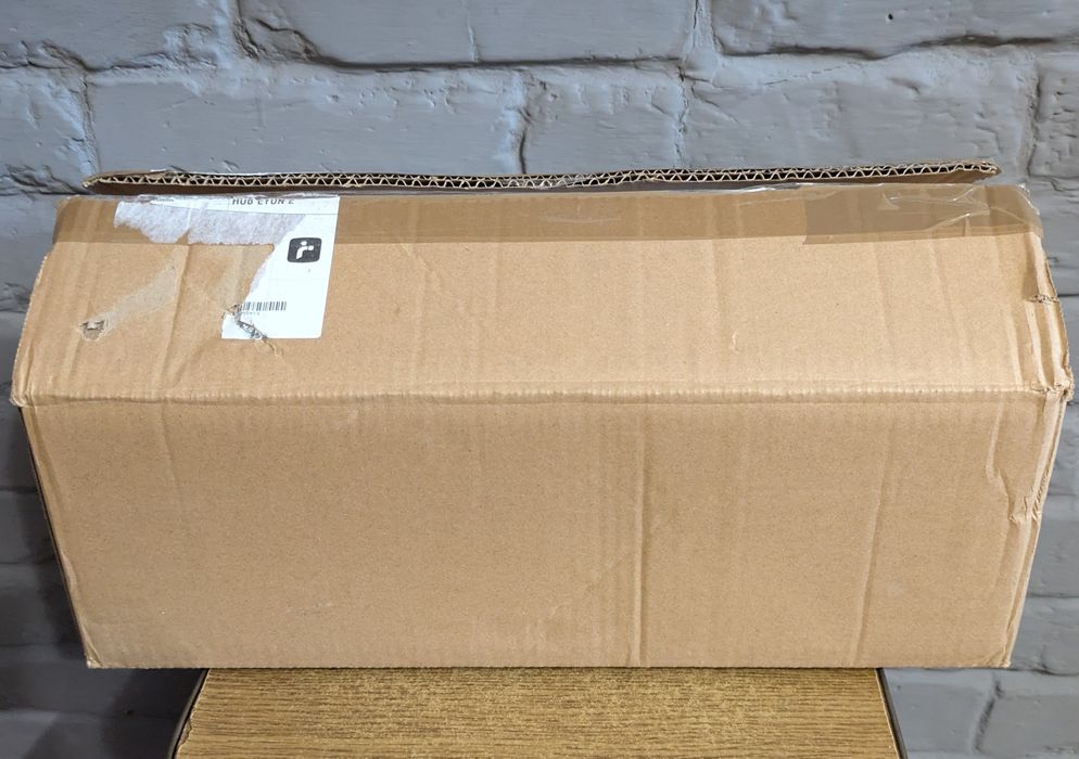 Велика кругла золота підставка для арок з металу