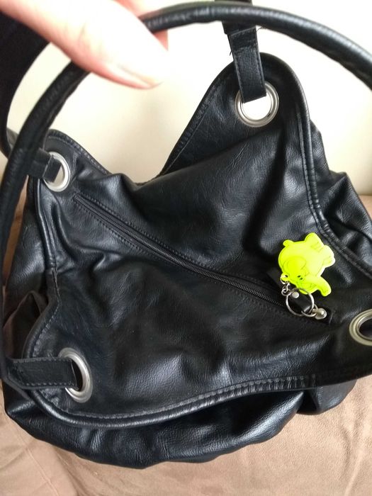 Torebka damska  - bardzo oryginalna, mega pakowna.