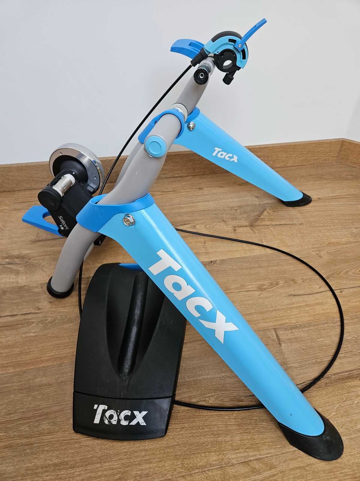 Trenażer TACX Satori Smart