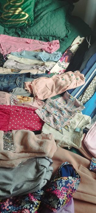 Duża paczka ubrań dla dziewczynki 110/122