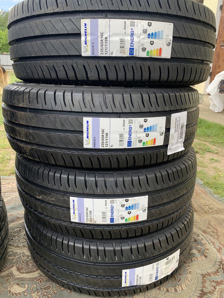 Шини 235/65 R16C Lassa 121/119 Michelin