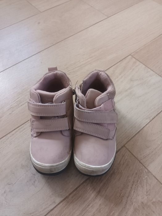 Buty dziewczęce rozmiar 25