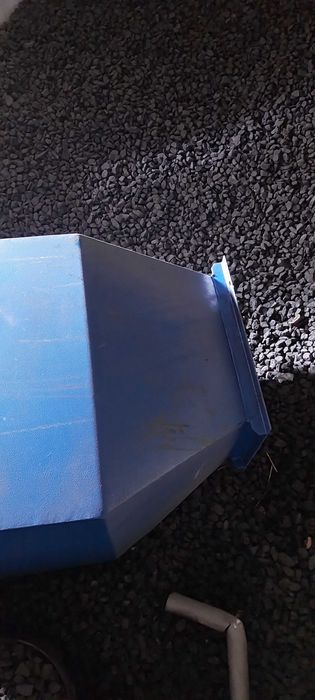 Pojemnik do pieca na miał, ekogroszek, czy pelet.