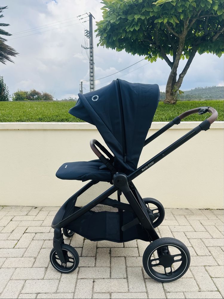 Maxi-Cosi Carrinho de passeio Street - Essential Graphite