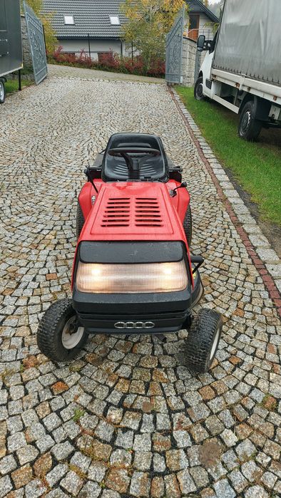 Kosiarka traktorek MTD