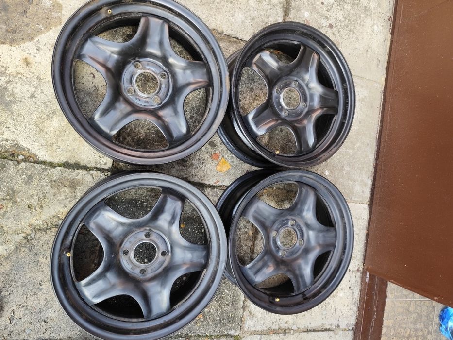 Felgi strukturalne stalowe do Renault Clio
