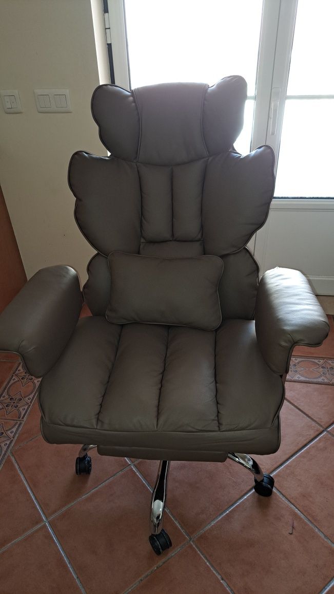 Cadeira de secretaria reclinavel