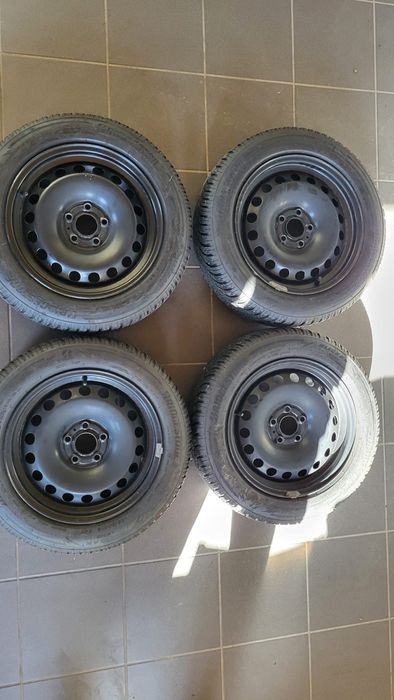 4 opony zimowe Bridgestone Blizzak LM005 185/60R15 84T 3PMSF +felgi